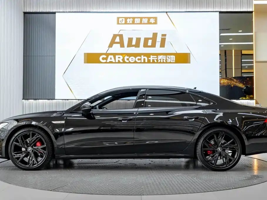 Audi A7L — миниатюра 3