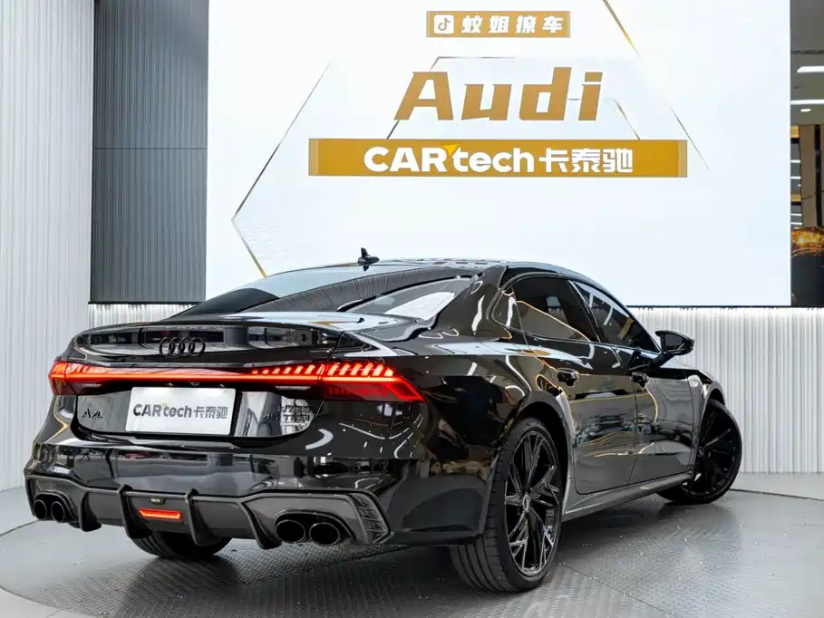 Audi A7L — миниатюра 7