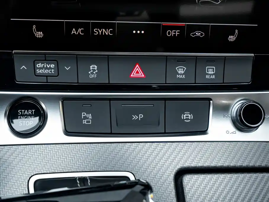 Audi A7L — миниатюра 19