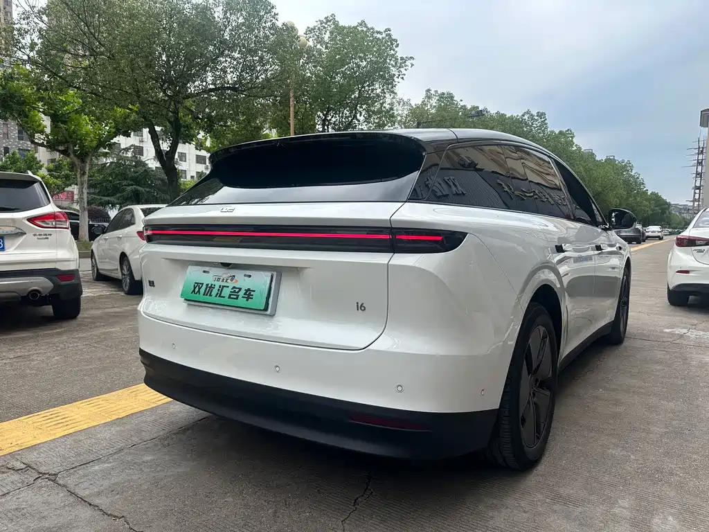 Li Auto i6 2025 Standard
