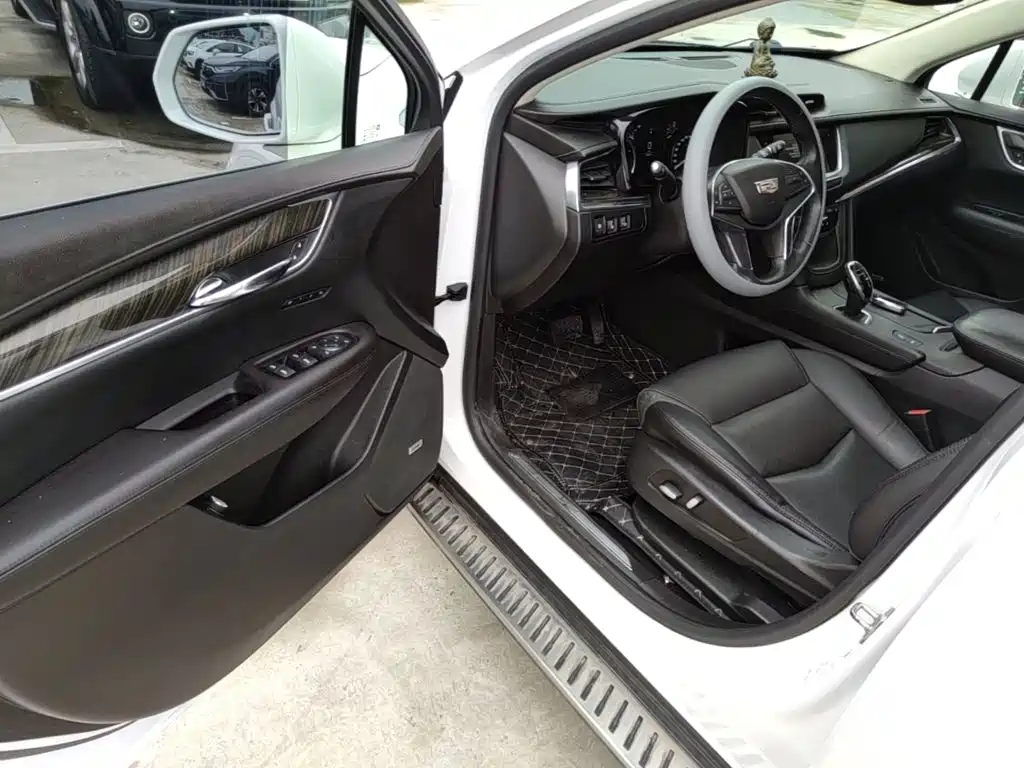 Cadillac XT5 — миниатюра 16
