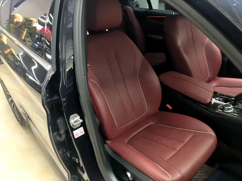 BMW 5 Series — миниатюра 25