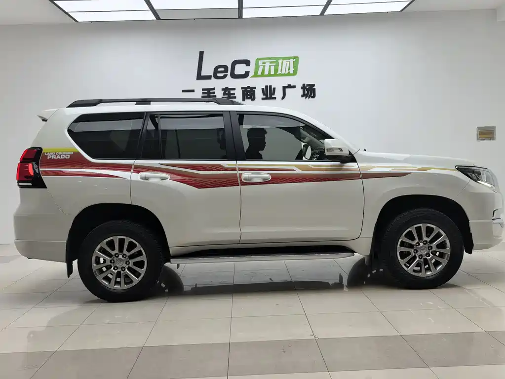 Toyota Prado — миниатюра 7