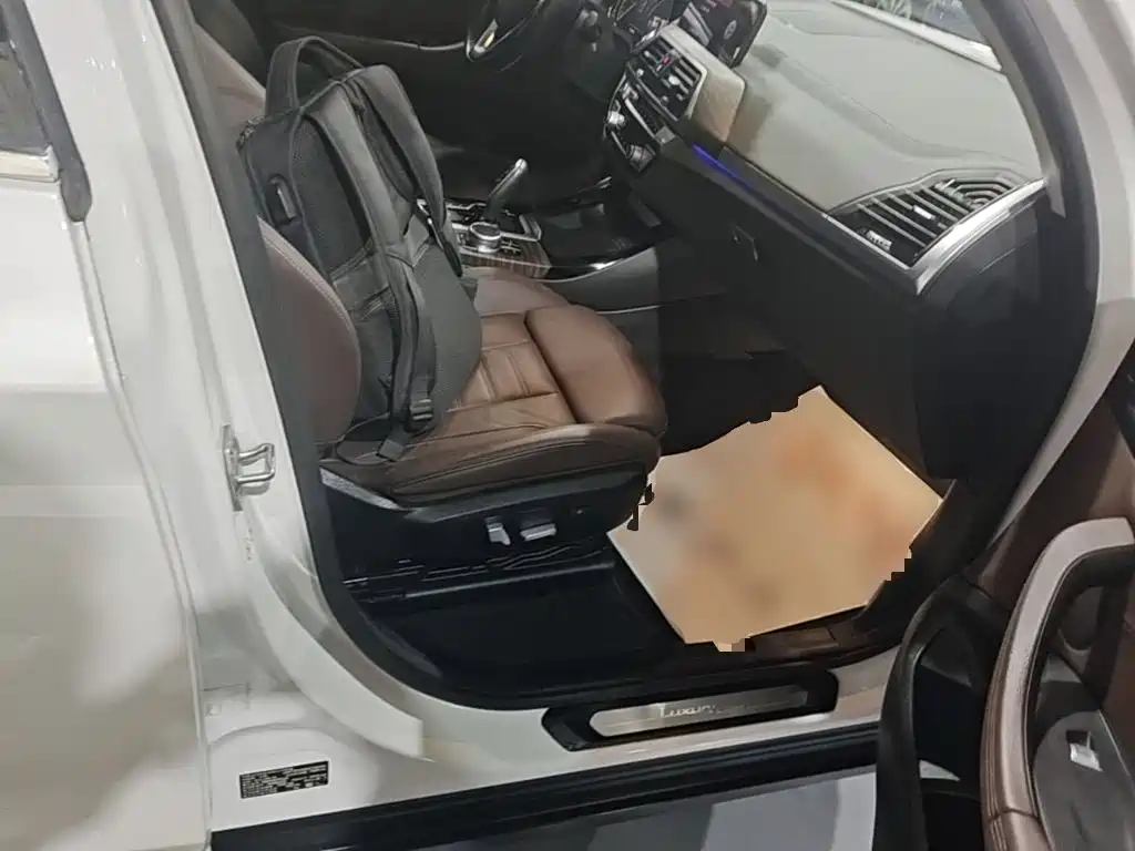 BMW X3 — миниатюра 25