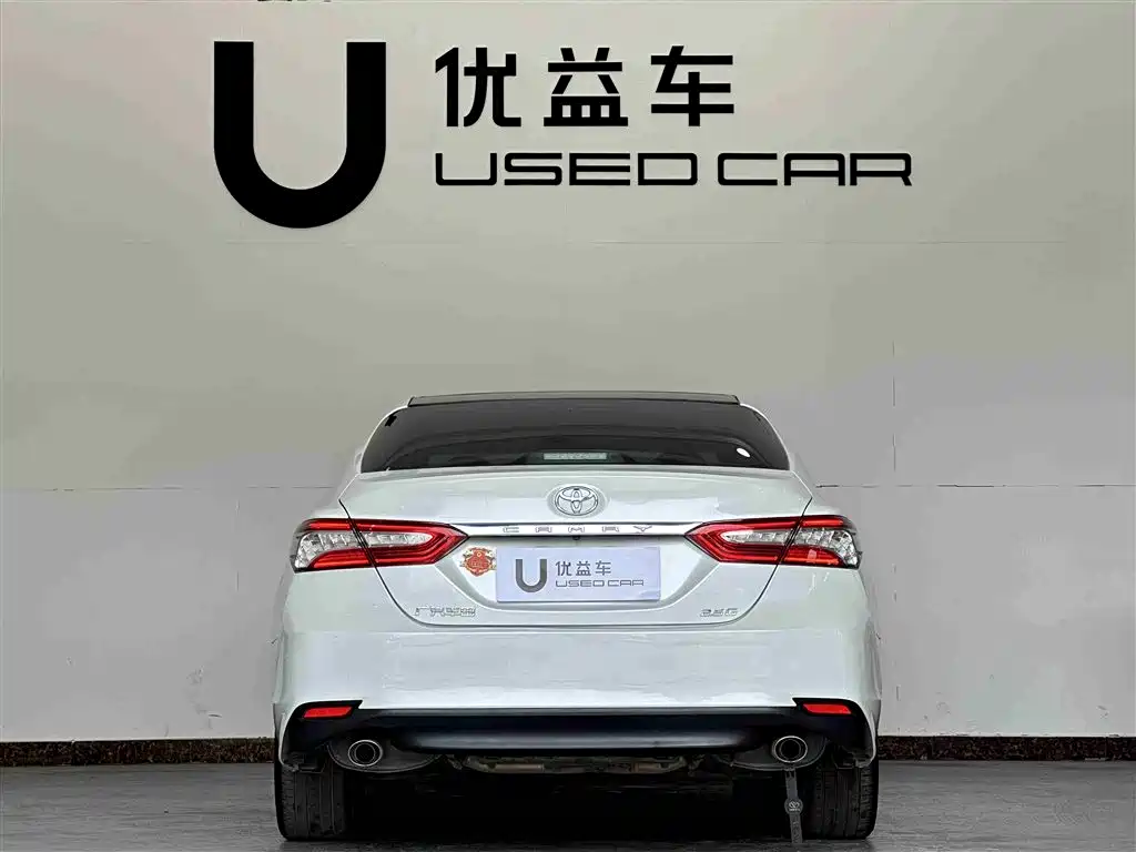 Toyota Camry 2019 2.5G Luxury VI