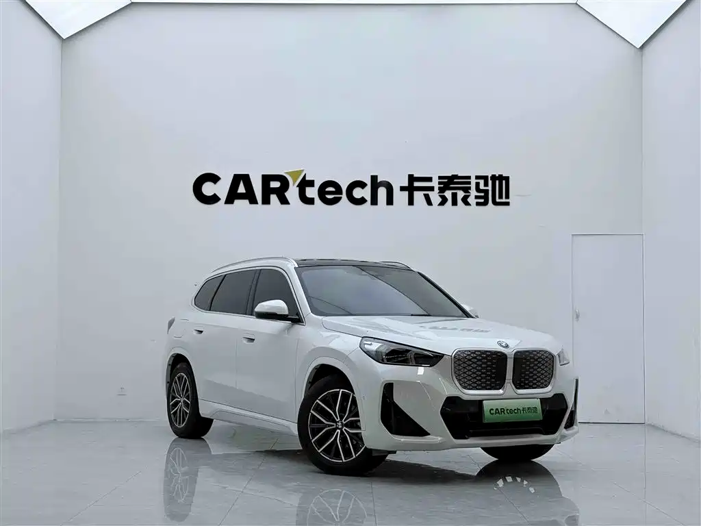 BMW iX1 2025 eDrive25L M Sport
