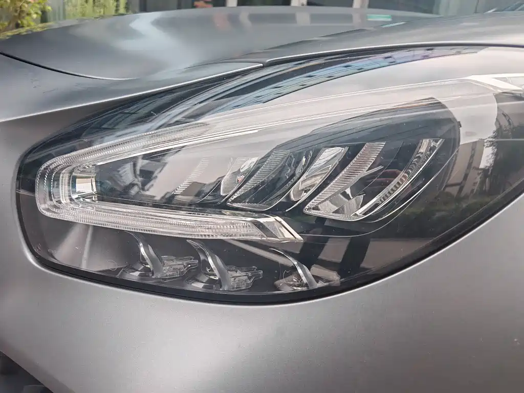 MERCEDES-BENZ AMG GT