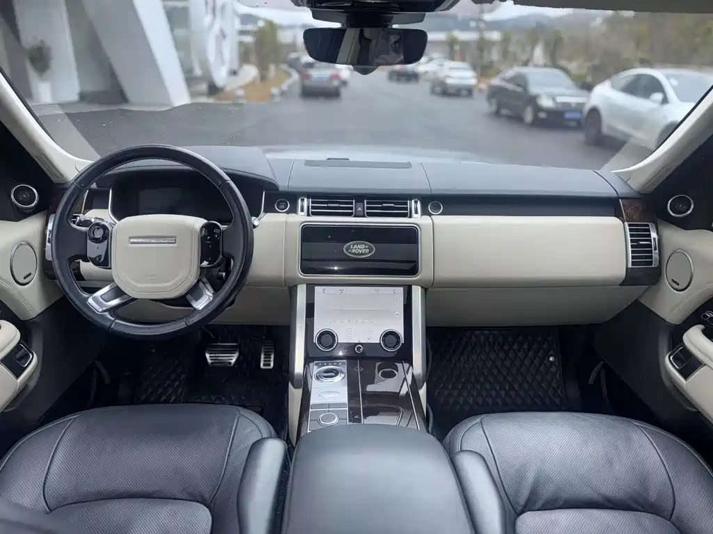 Land Rover Range Rover — миниатюра 6