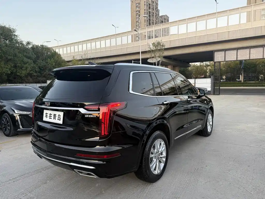 Cadillac XT6 — миниатюра 8