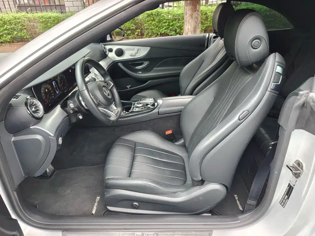 Mercedes-Benz E-Class (Import) — миниатюра 6