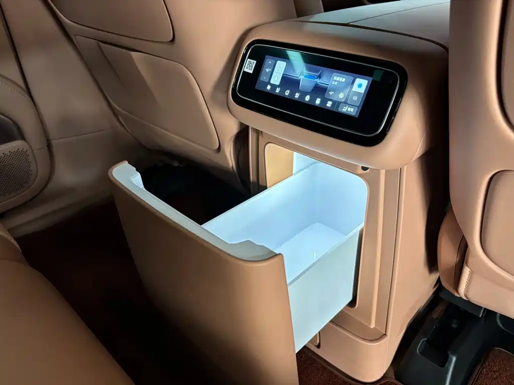 Leapmotor 零跑D19 — миниатюра 12