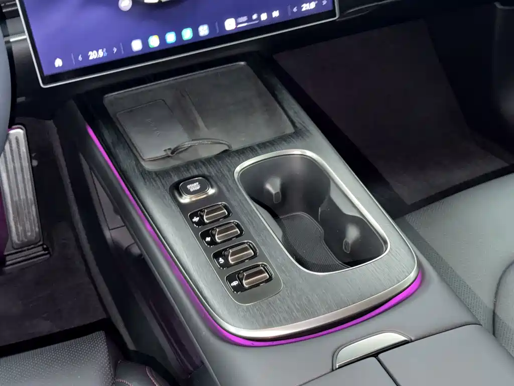 Xiaomi SU7 — миниатюра 14