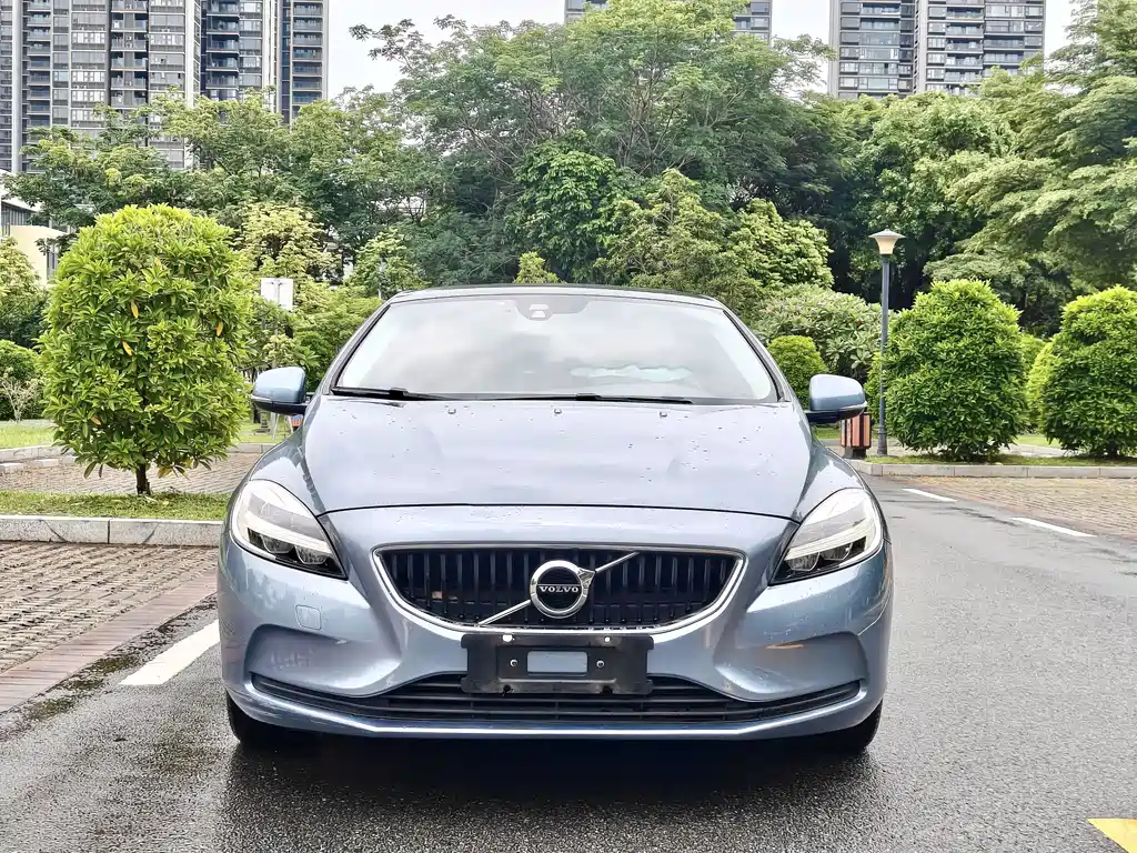 Volvo V40 2017 T3