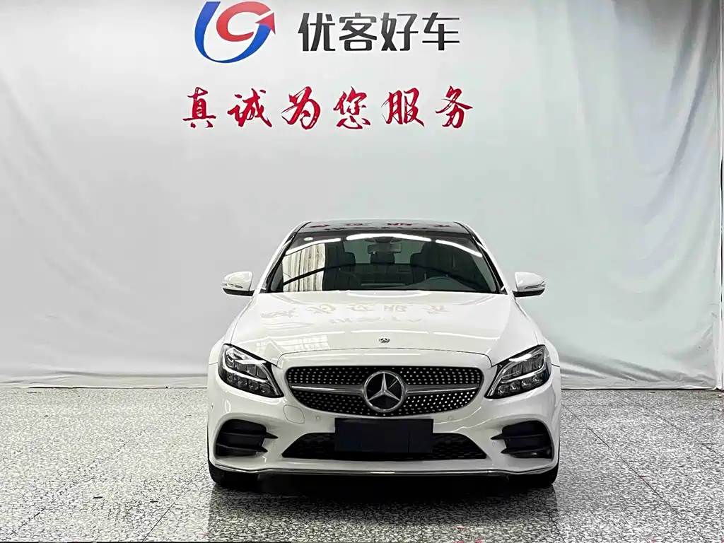Mercedes-Benz C-Class — миниатюра 2