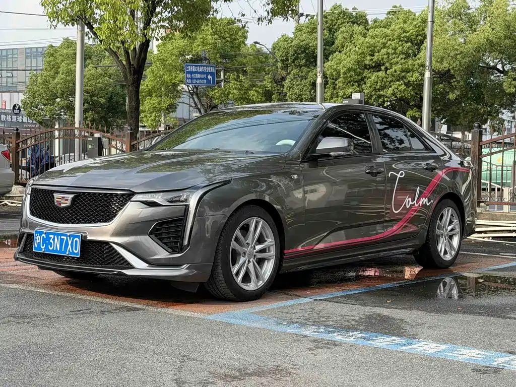Купить Cadillac CT4