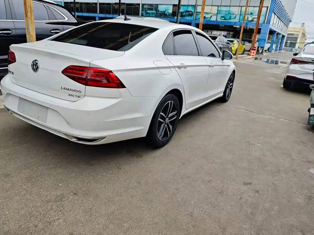 Volkswagen Lamando — миниатюра 9