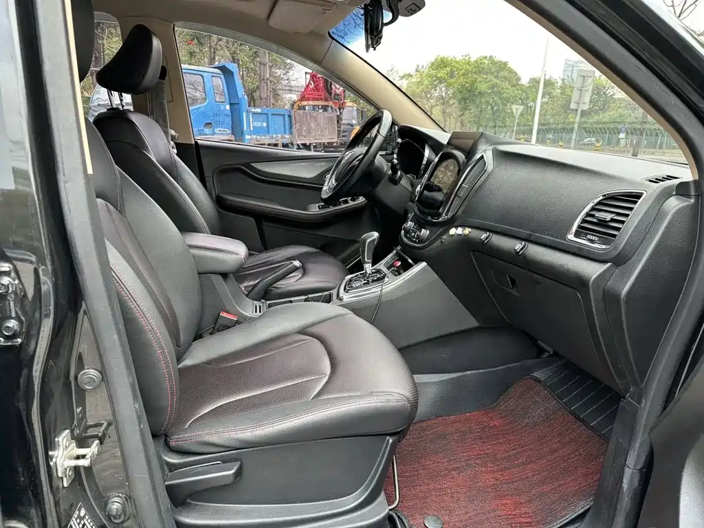 Baojun 560 — миниатюра 6
