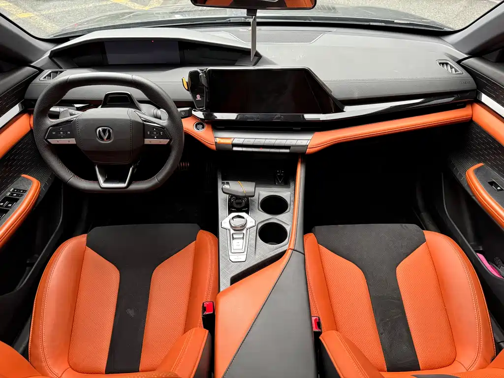Changan UNI-V — миниатюра 5