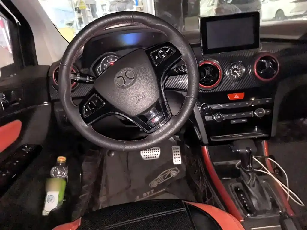 BAIC Senova X25 — миниатюра 11