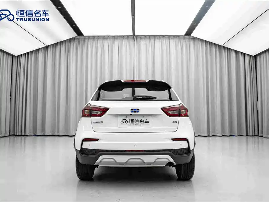 Geely Vision X3 — миниатюра 6