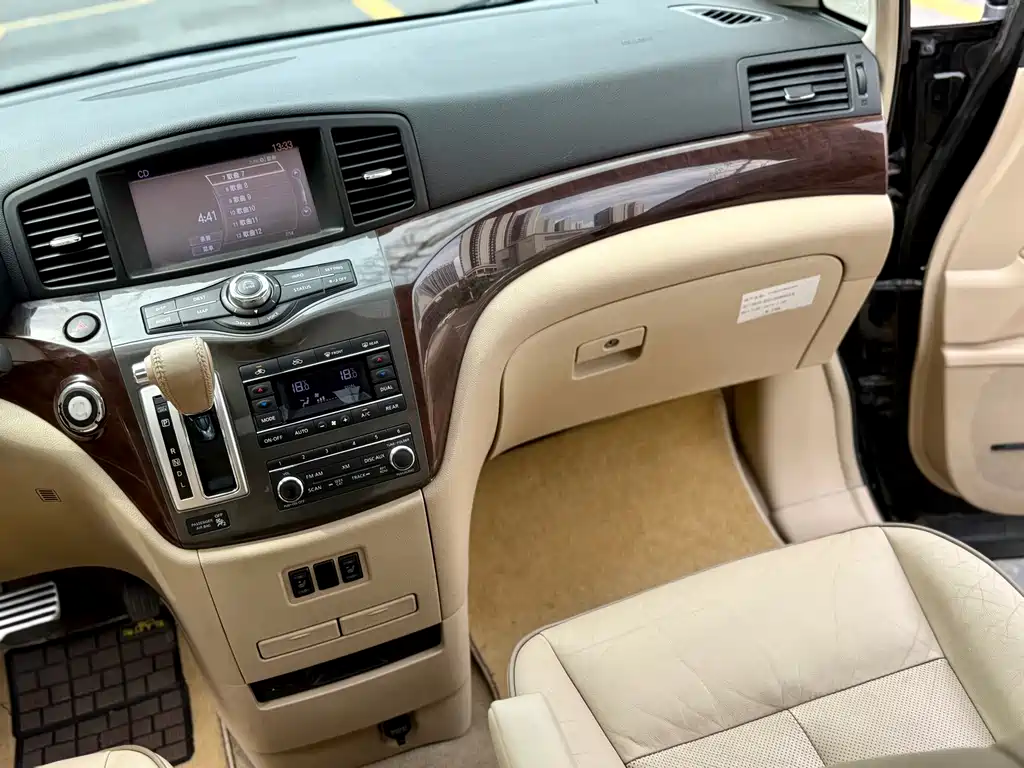 Nissan Quest — миниатюра 23