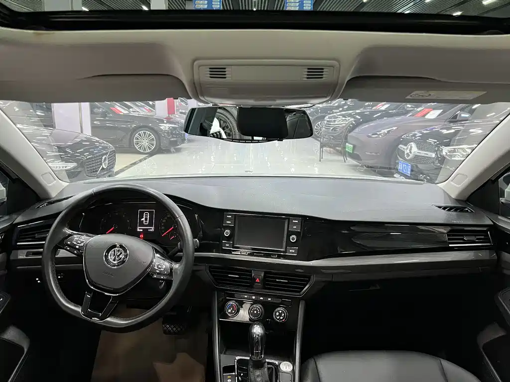 Volkswagen Bora — миниатюра 5
