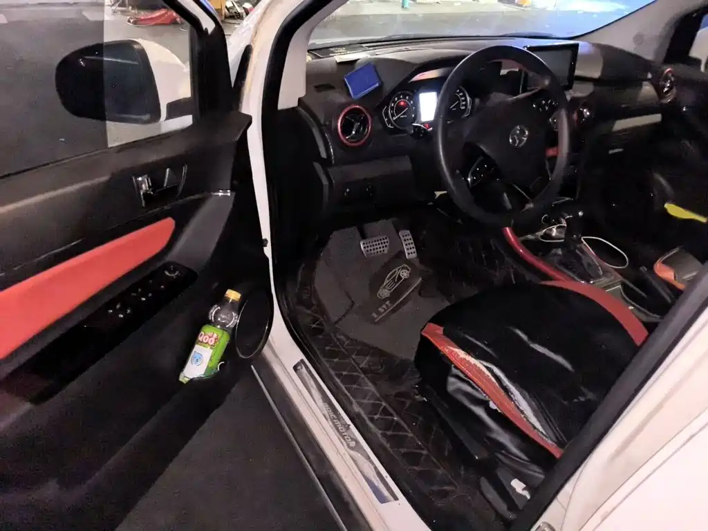 BAIC Senova X25 — миниатюра 17