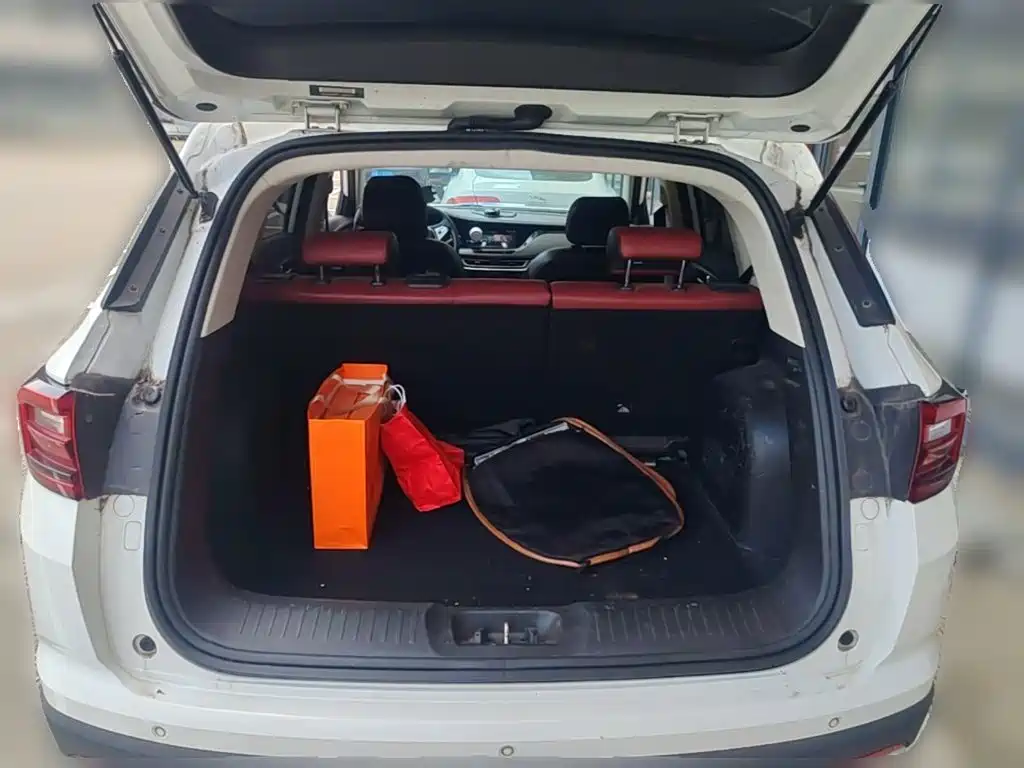 Changan CS35PLUS — миниатюра 10