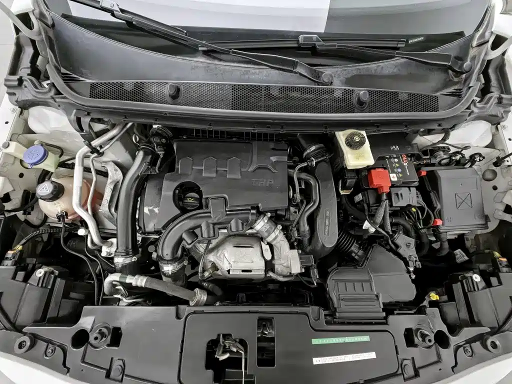Peugeot 408 — миниатюра 6