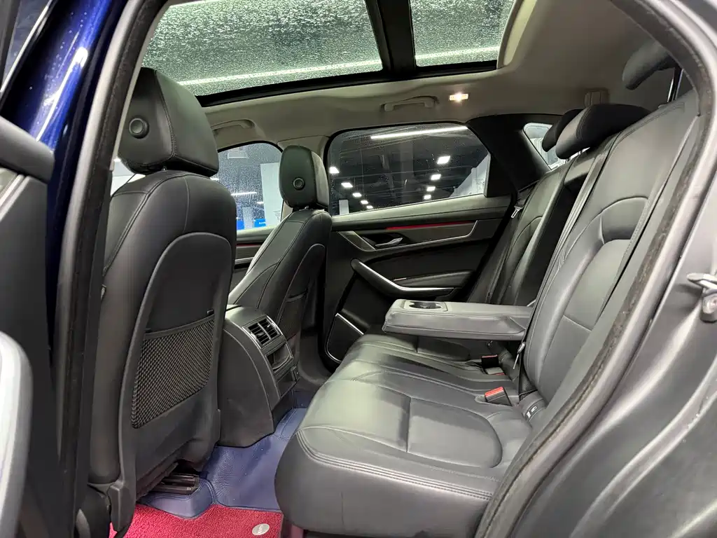 Jaguar F-PACE — миниатюра 5
