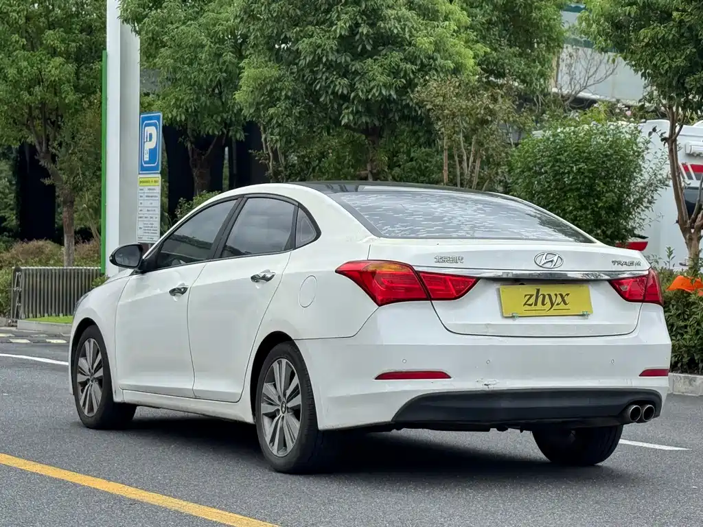 Hyundai Mistra — миниатюра 5