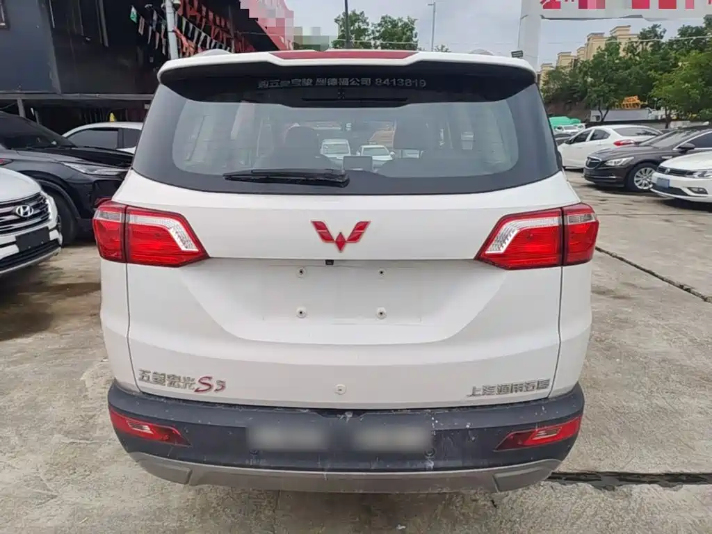 Wuling Hongguang S3 — миниатюра 6