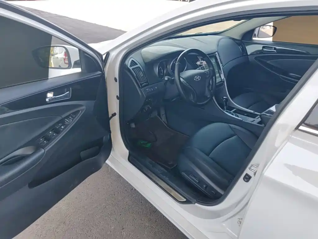 Hyundai Sonata — миниатюра 16