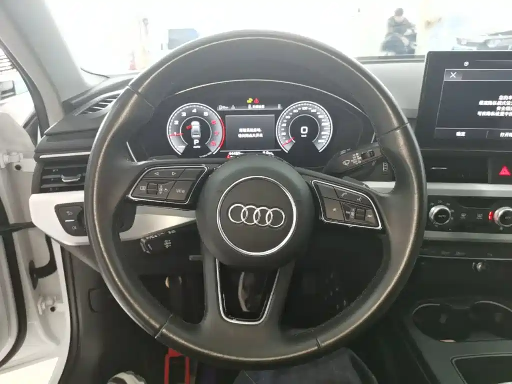 Audi A4L — миниатюра 11