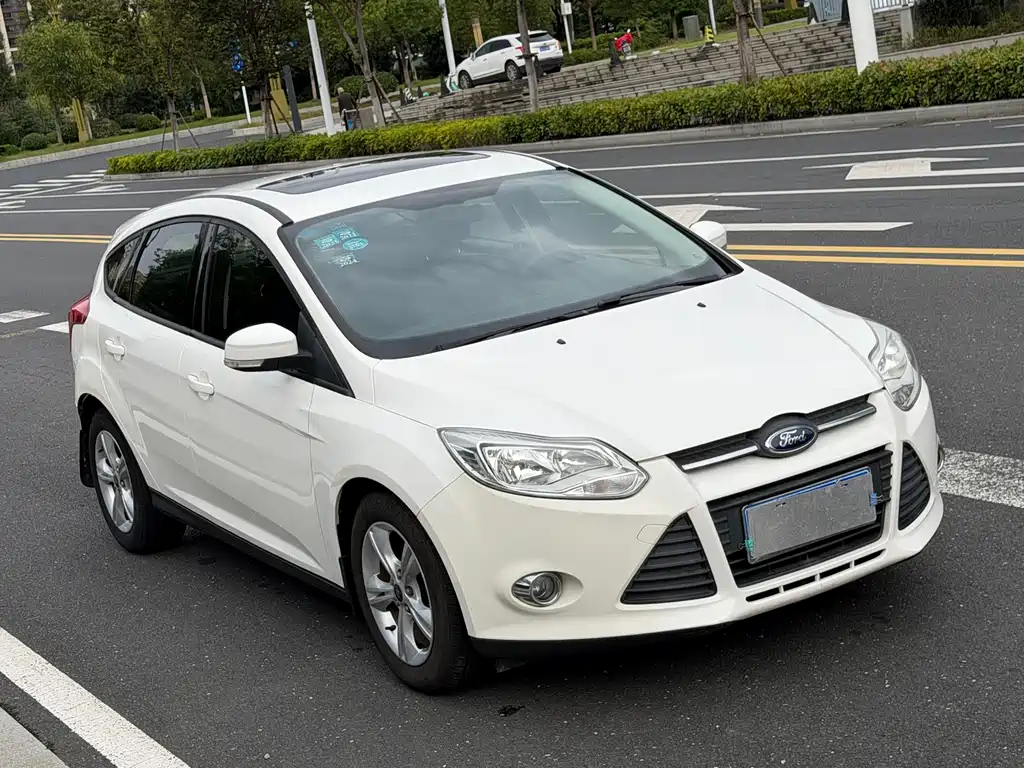 Ford Focus — миниатюра 3
