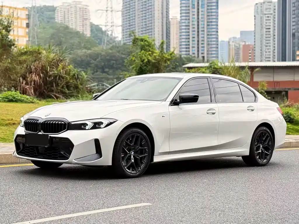 BMW 3 Series 2025
