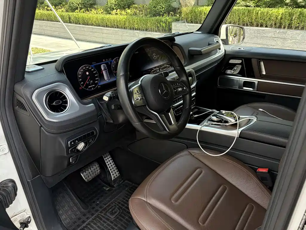 Mercedes-Benz G-Class — миниатюра 2