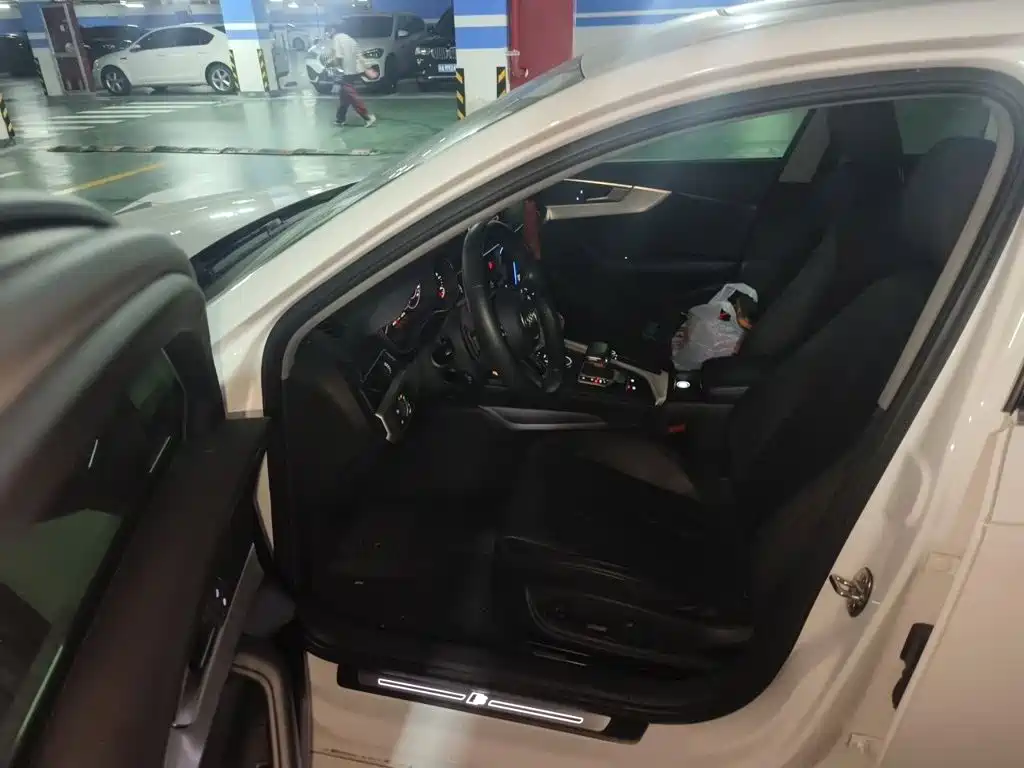 Audi A4L — миниатюра 14