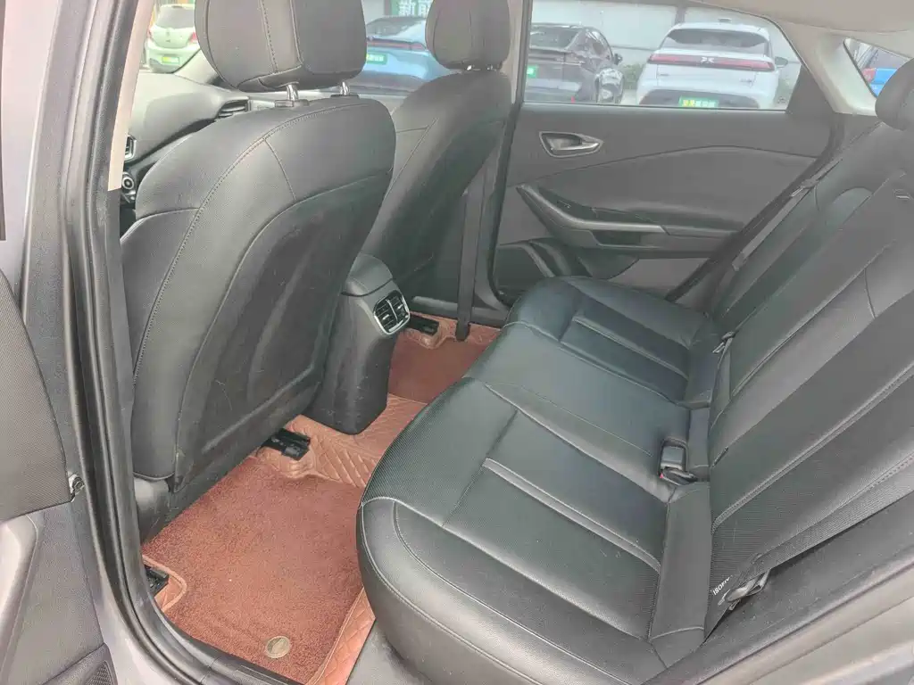 Hyundai Lafesta 2020 GLX