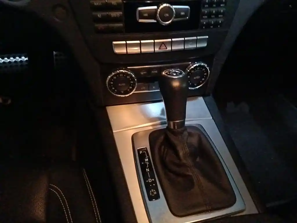 Mercedes-Benz C-Class (Import) — миниатюра 7