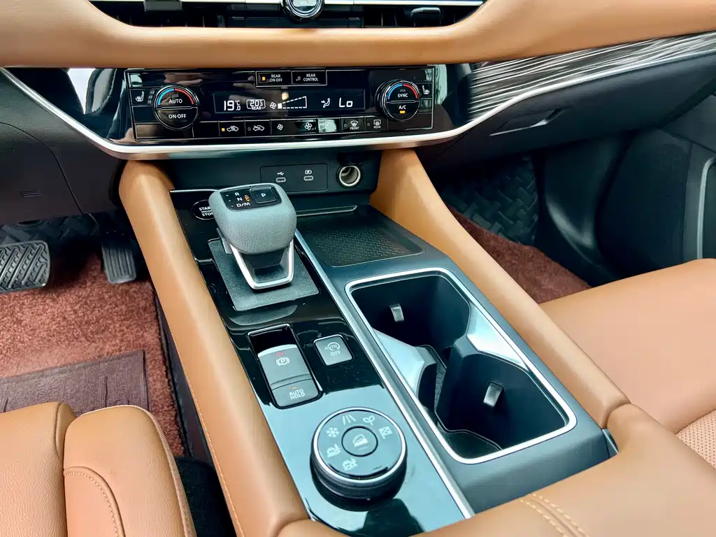 Nissan Teramont — миниатюра 23