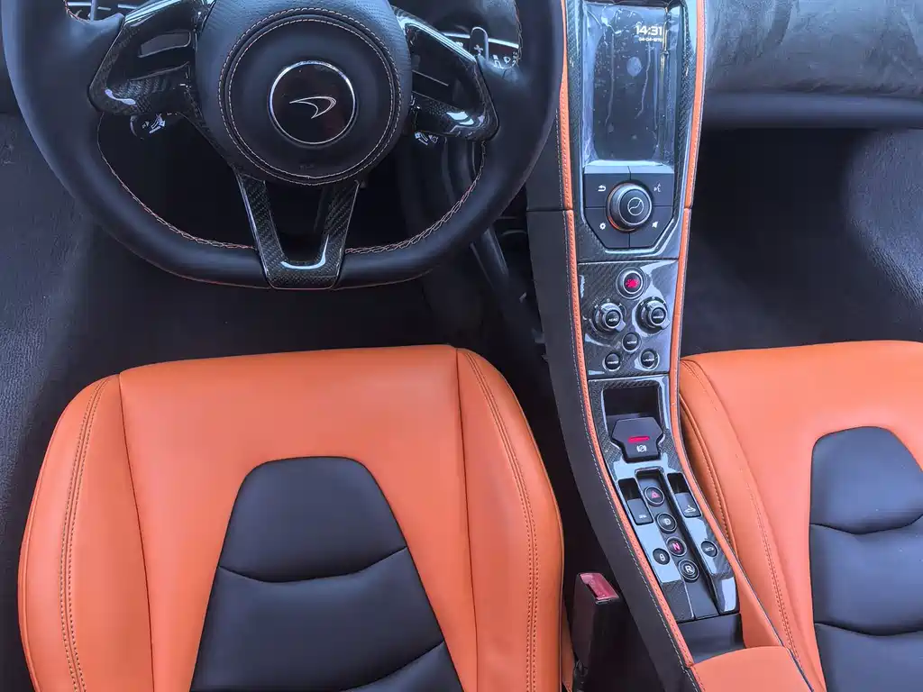 McLaren 12C 2013 3.8T SPIDER