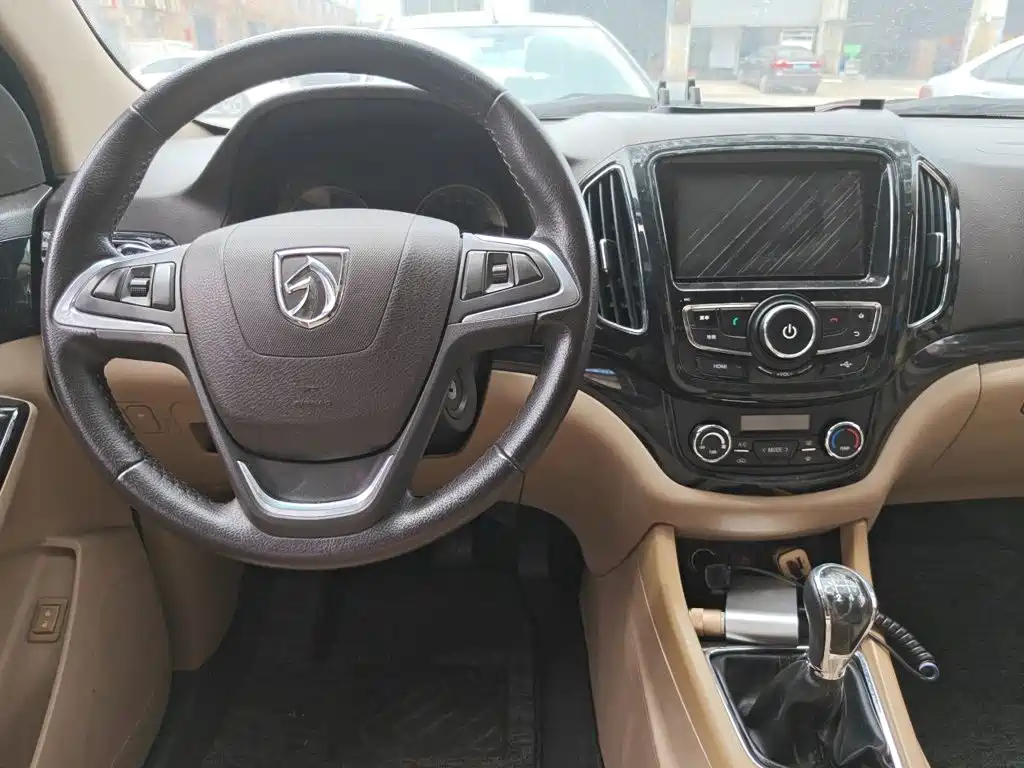 Baojun 730 — миниатюра 10