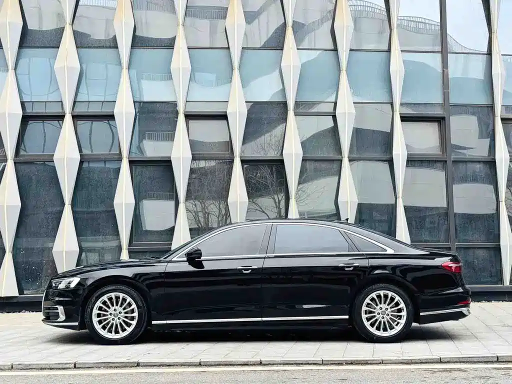 Audi A8 2018 A8L 55 TFSI quattro Premium