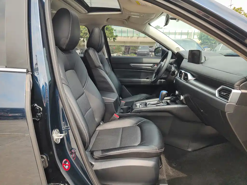 MAZDA CX 5