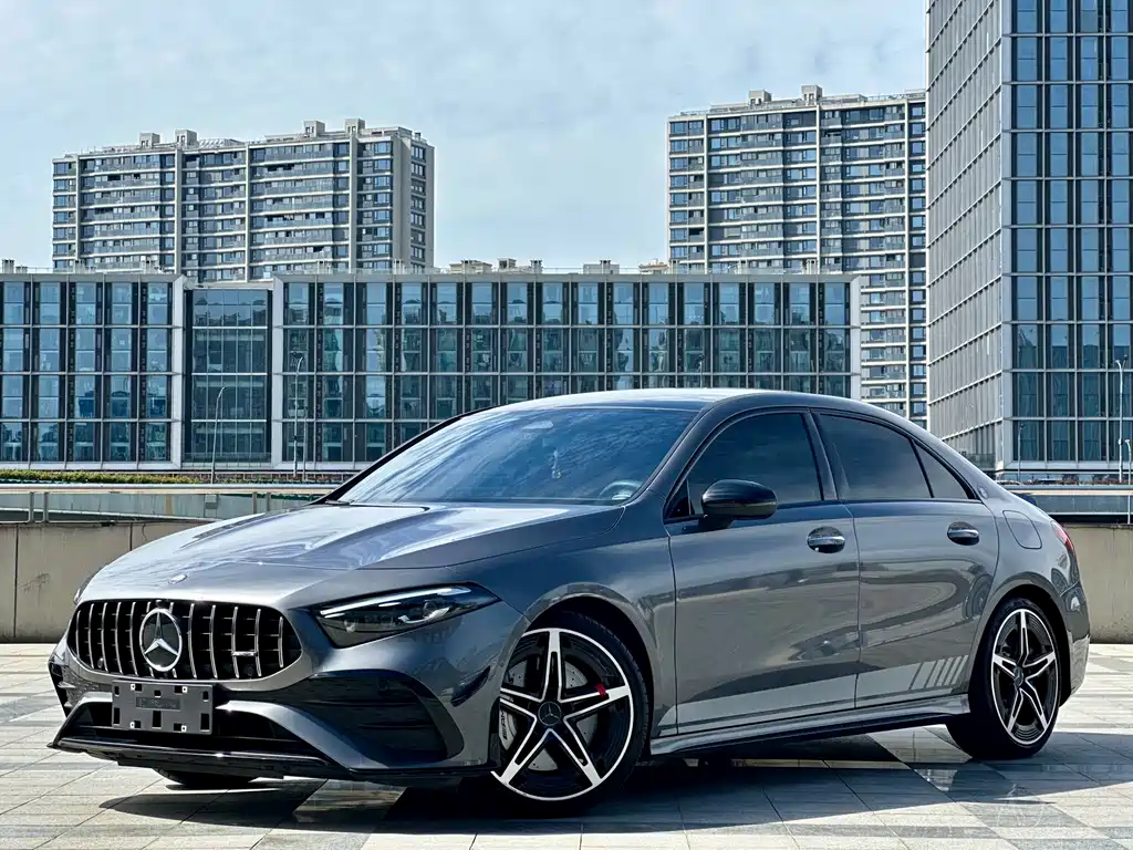 Mercedes-Benz A-Class AMG 2024