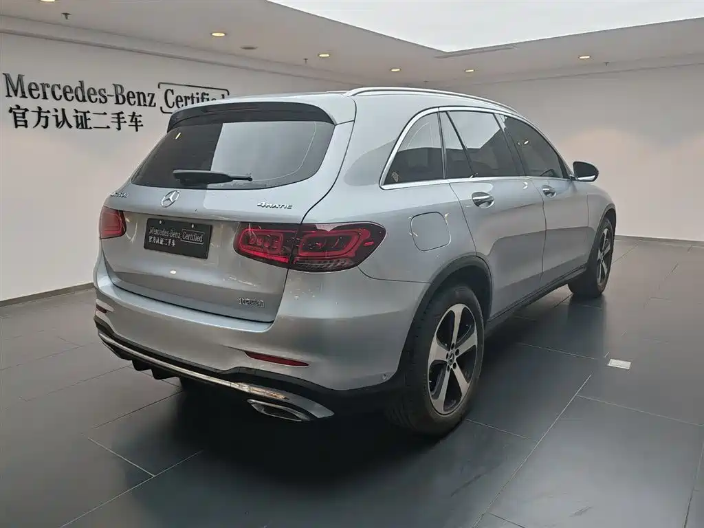 Mercedes-Benz GLC 2022 Silver/gray из Китая, фото 2