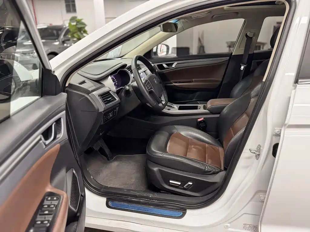 GEELY AUTOMOBILE EMGRAND GL