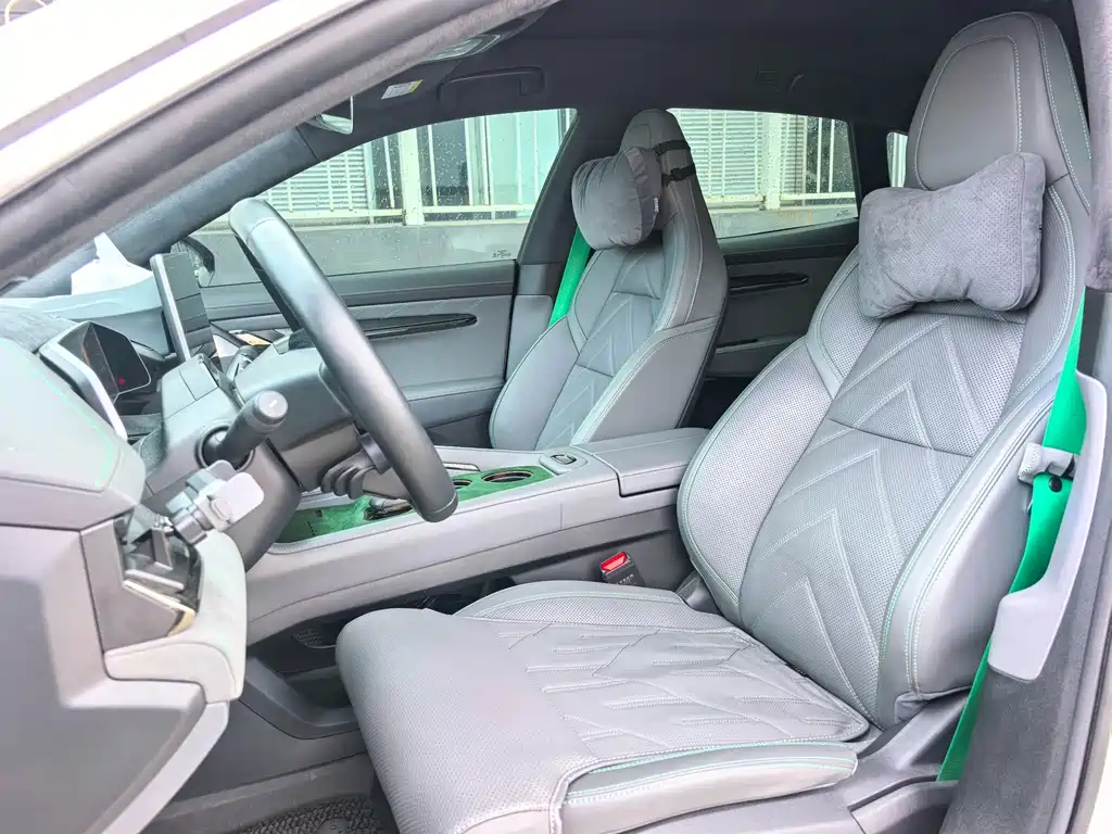 ZEEKR EXTREME KRYPTON 001