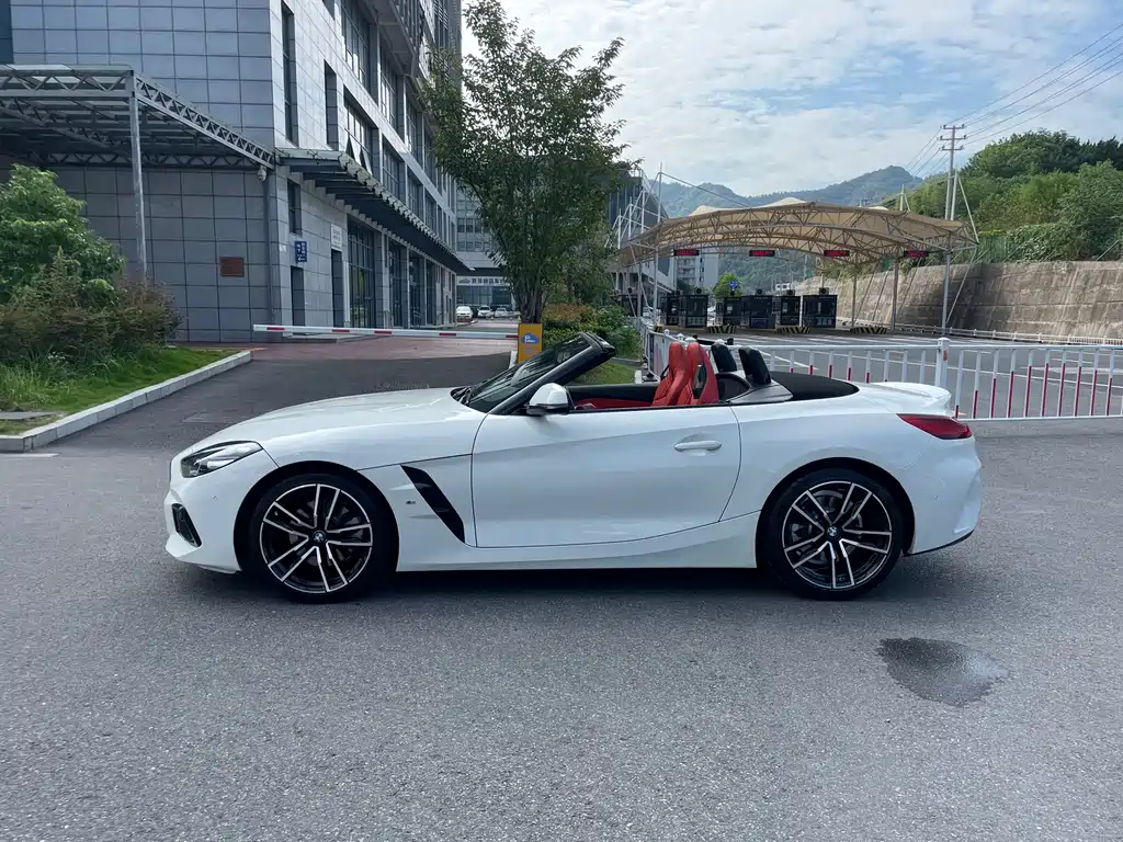 BMW  Z4